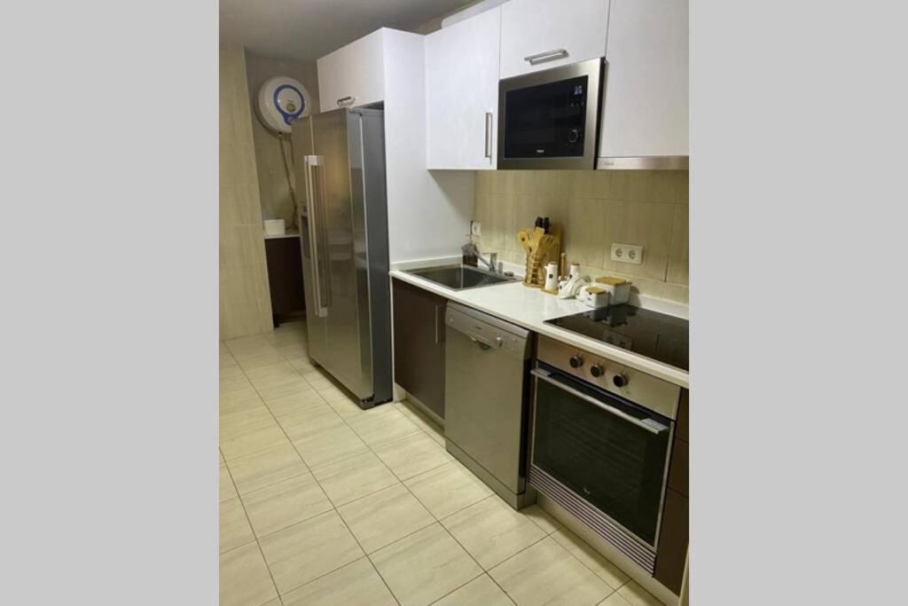 Apartamento Com Vista Para A Baia De Luanda Eksteriør billede